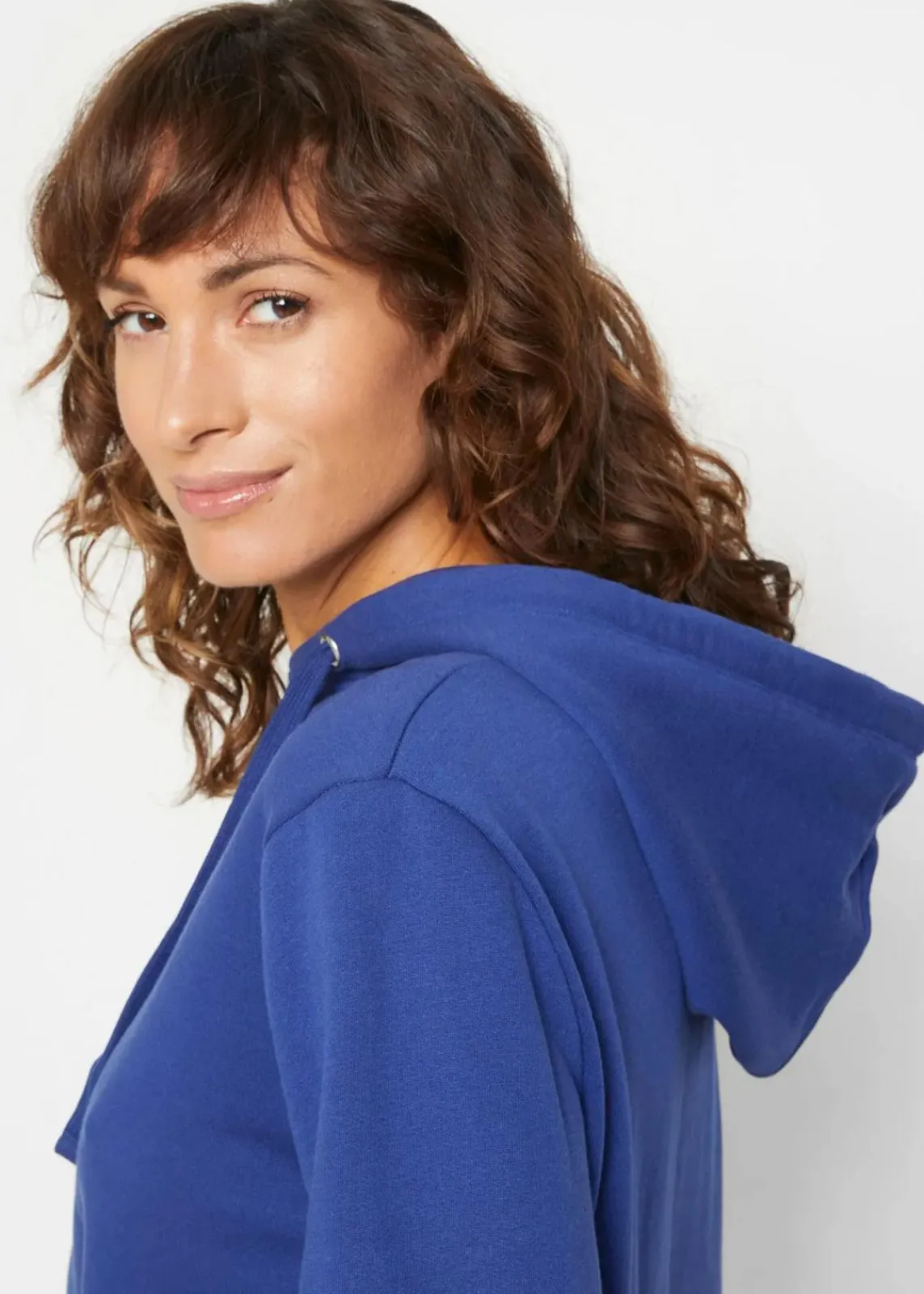 bonprix Sweat|Basics^Hoodie mitternachtsblau
