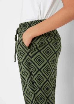 bonprix Hosen|Nachhaltigere Materialien^3/4-Hose aus Viskosemix dunkelkhaki graphisch bedruckt