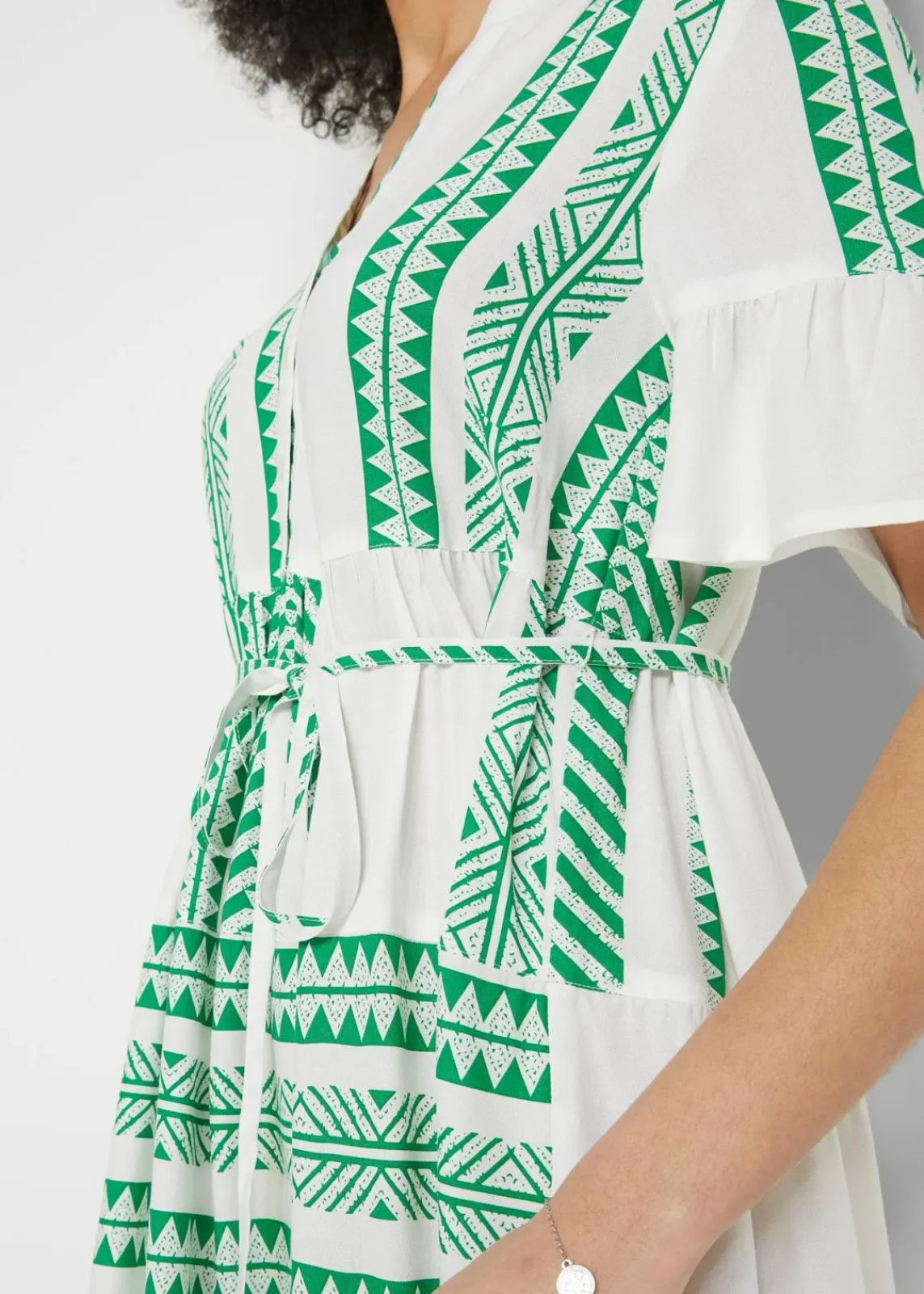bonprix Bekleidung·Blazer|Umstandsmode^2-in-1 Umstands- und Stillblusenkleid aus fließender Viskose grasgrün graphisch bedruckt