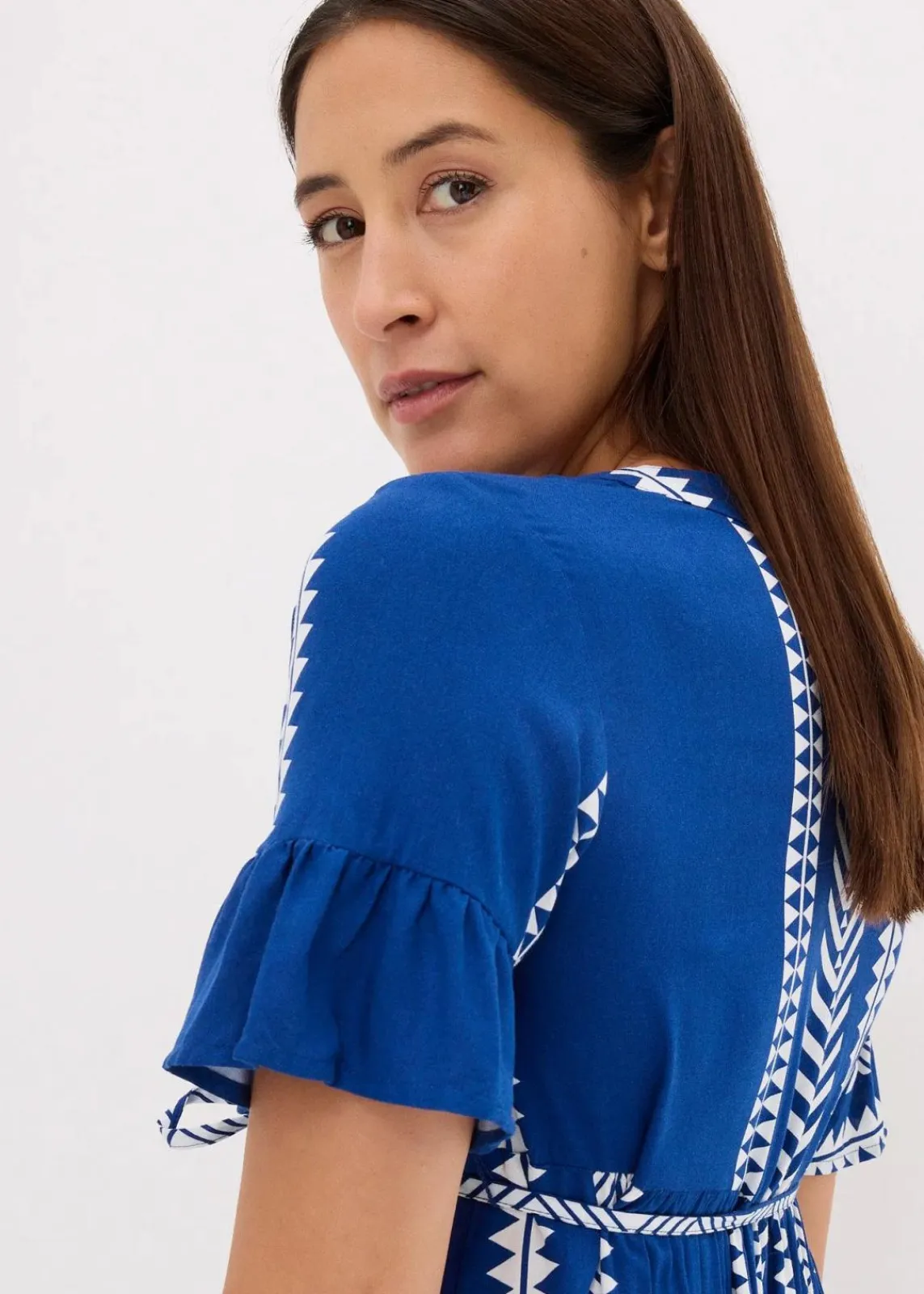 bonprix Bekleidung·Blazer|Umstandsmode^2-in-1 Umstands- und Stillkleid aus fließender Viskose weiß / königsblau graphisch bedruckt