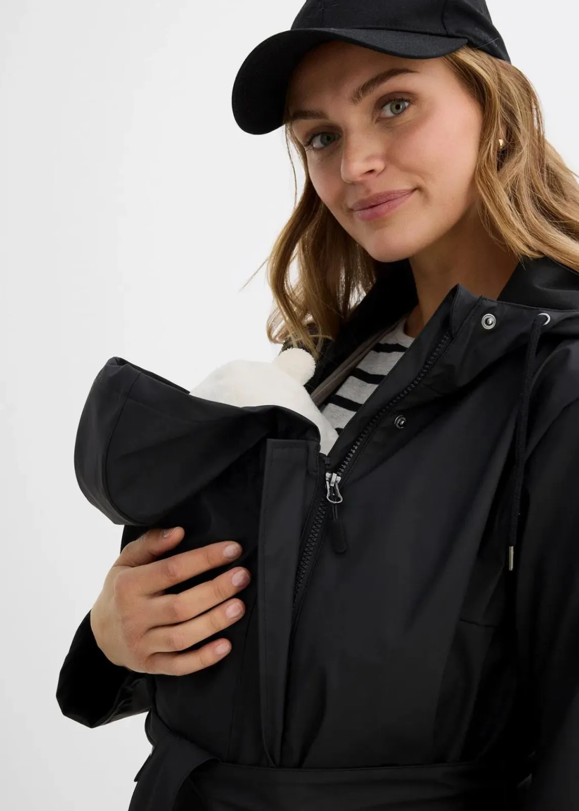bonprix Bekleidung·Blazer|Umstandsmode^3-in-1 wind- und wasserdichter Umstands- und Tragemantel mit zwei Einsätzen schwarz