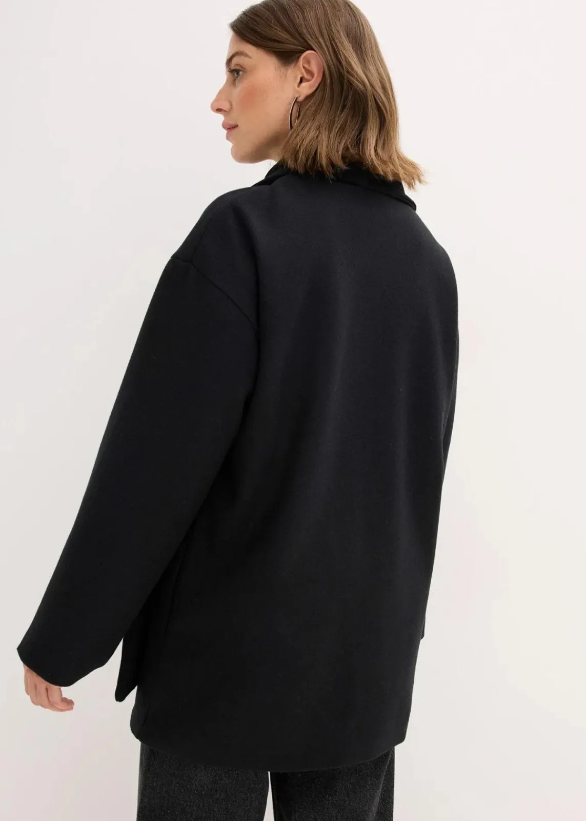 bonprix Bekleidung·Hosen|Nachhaltigere Materialien^Jacke schwarz