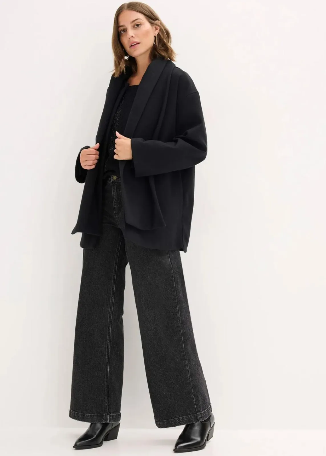 bonprix Bekleidung·Hosen|Nachhaltigere Materialien^Jacke schwarz