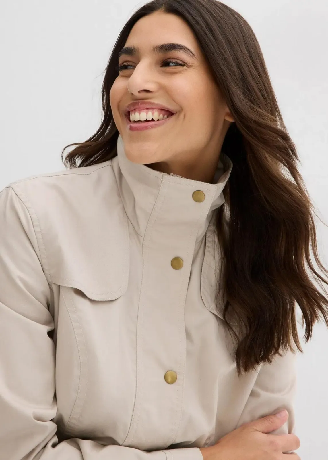 bonprix Jacken & Mäntel|Bekleidung·Hosen^Jacke mit Stehkragen steingrau