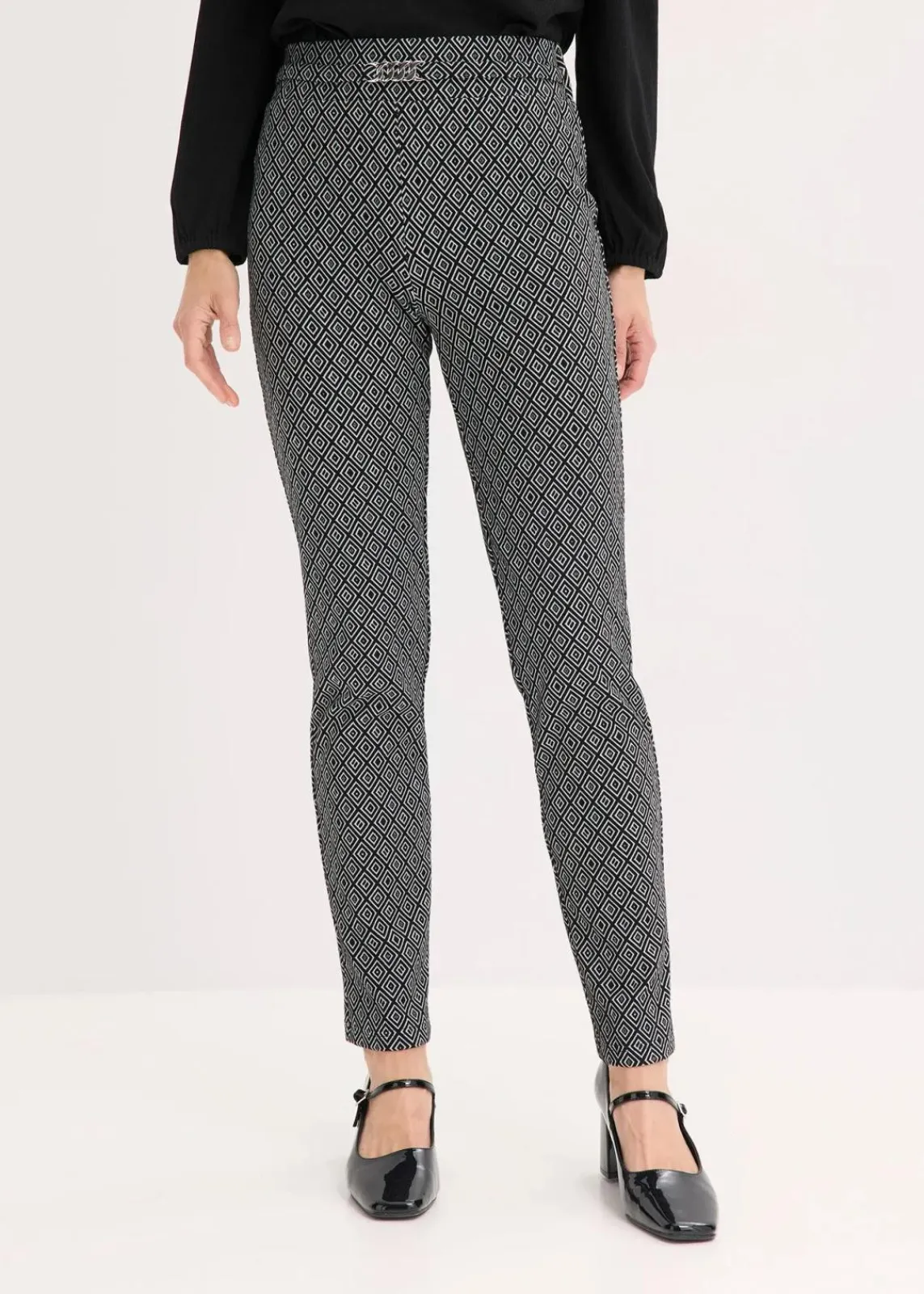 bonprix Bekleidung·Kleider|Hosen^Jacquard Schlupfhose mit Schließendetail schwarz/wollweiß graphisch