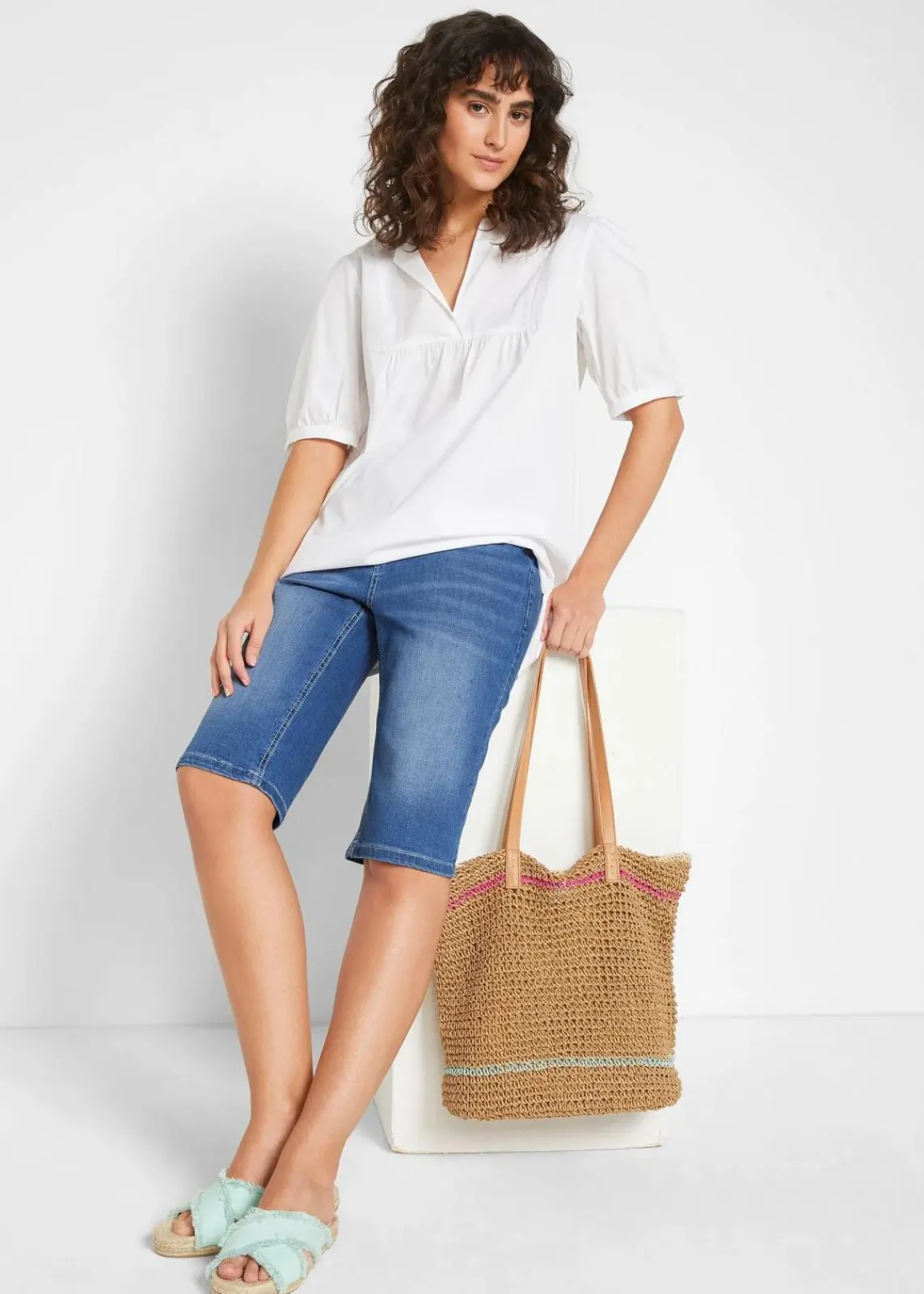 bonprix Bekleidung·Shirts & Tops|Jeans^Jeans Bermuda Mid Waist, Stretch hellblau denim used