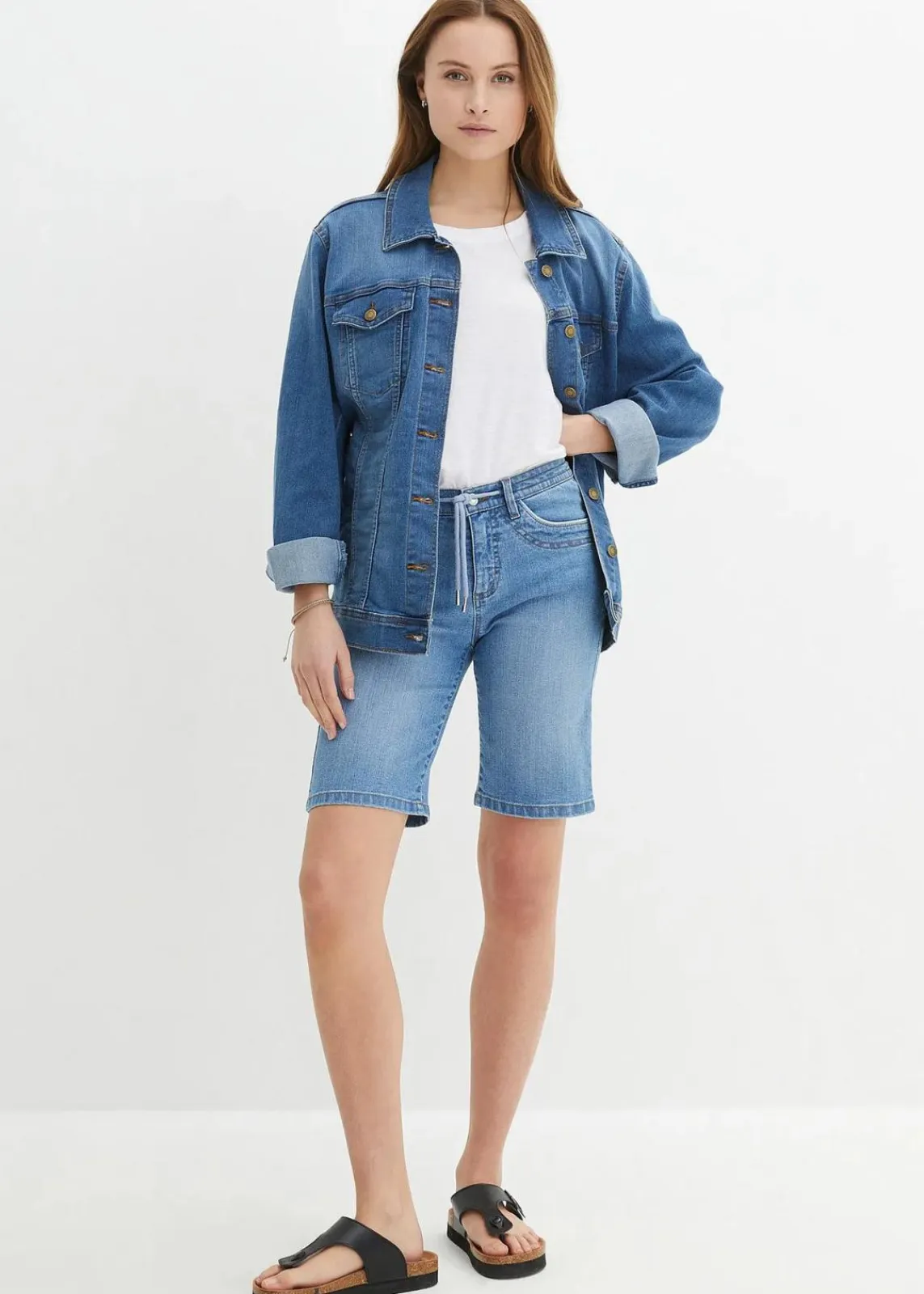 bonprix Bekleidung·Outdoorbekleidung|Bekleidung·Shirts & Tops^Jeans Bermuda Slim Fit Mid Waist mittelblau denim used