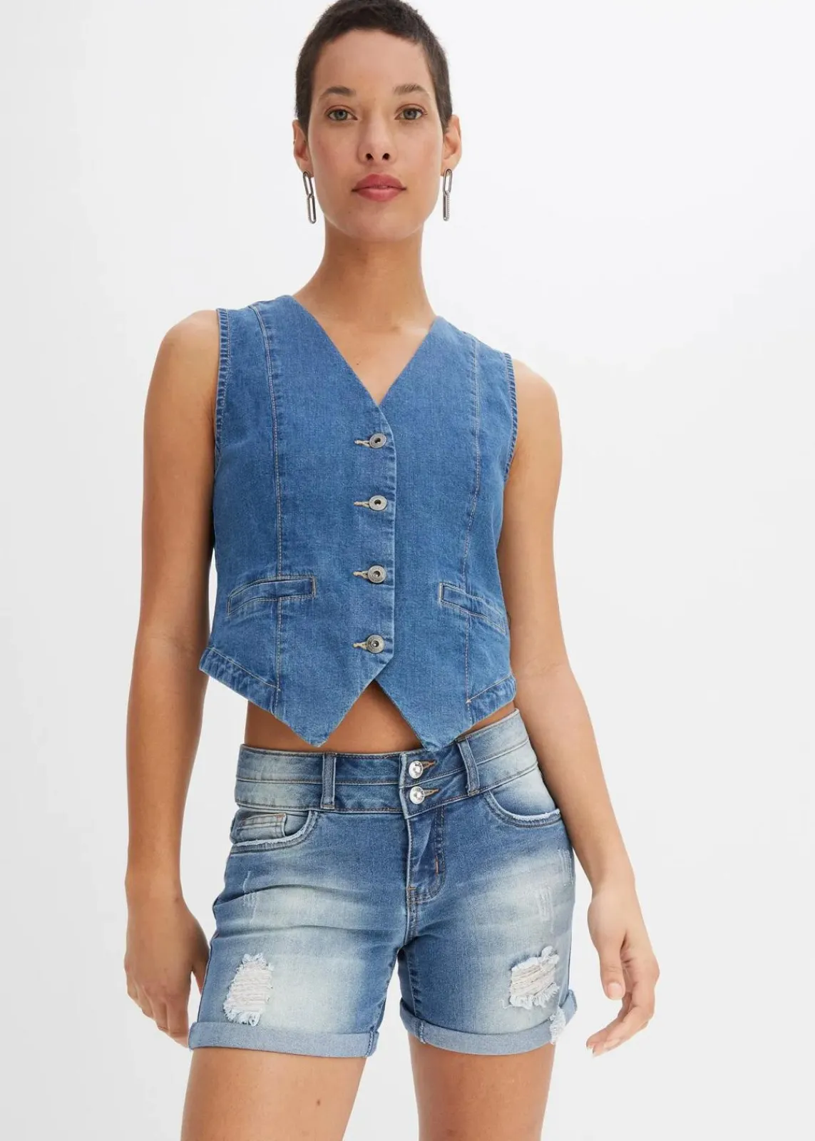 bonprix Bekleidung·Outdoorbekleidung|Bekleidung·Shirts & Tops^Jeans Shorts Mid Waist blau denim
