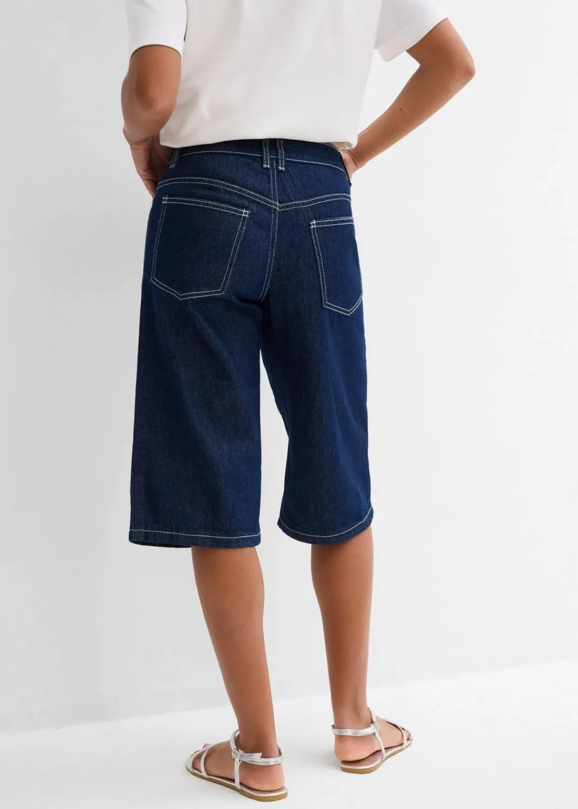 bonprix Jeans|Shorts^Jeans-Bermuda Mid Waist, Low Stretch tiefblau denim ungewaschen
