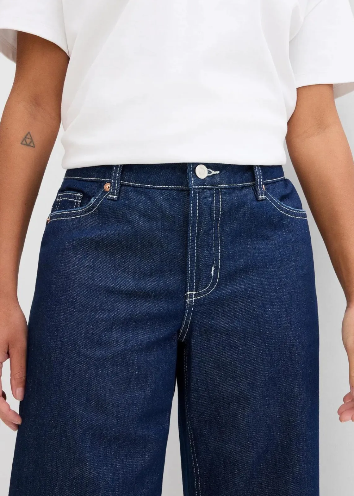 bonprix Jeans|Shorts^Jeans-Bermuda Mid Waist, Low Stretch tiefblau denim ungewaschen
