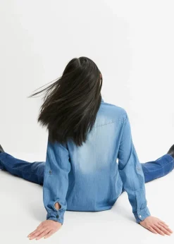 bonprix Bekleidung·Jacken & Mäntel|Blusen & Tuniken^Jeansbluse mit Druckknöpfen, Langarm mittelblau