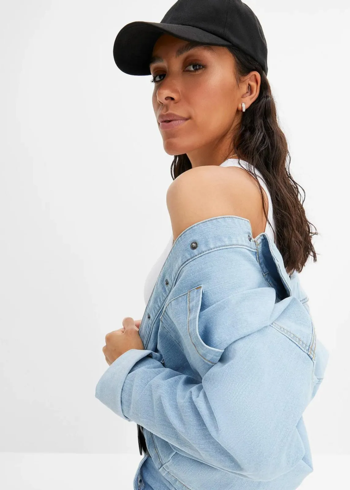 bonprix Bekleidung·Hosen|Jacken & Mäntel^Jeansjacke hellblau denim