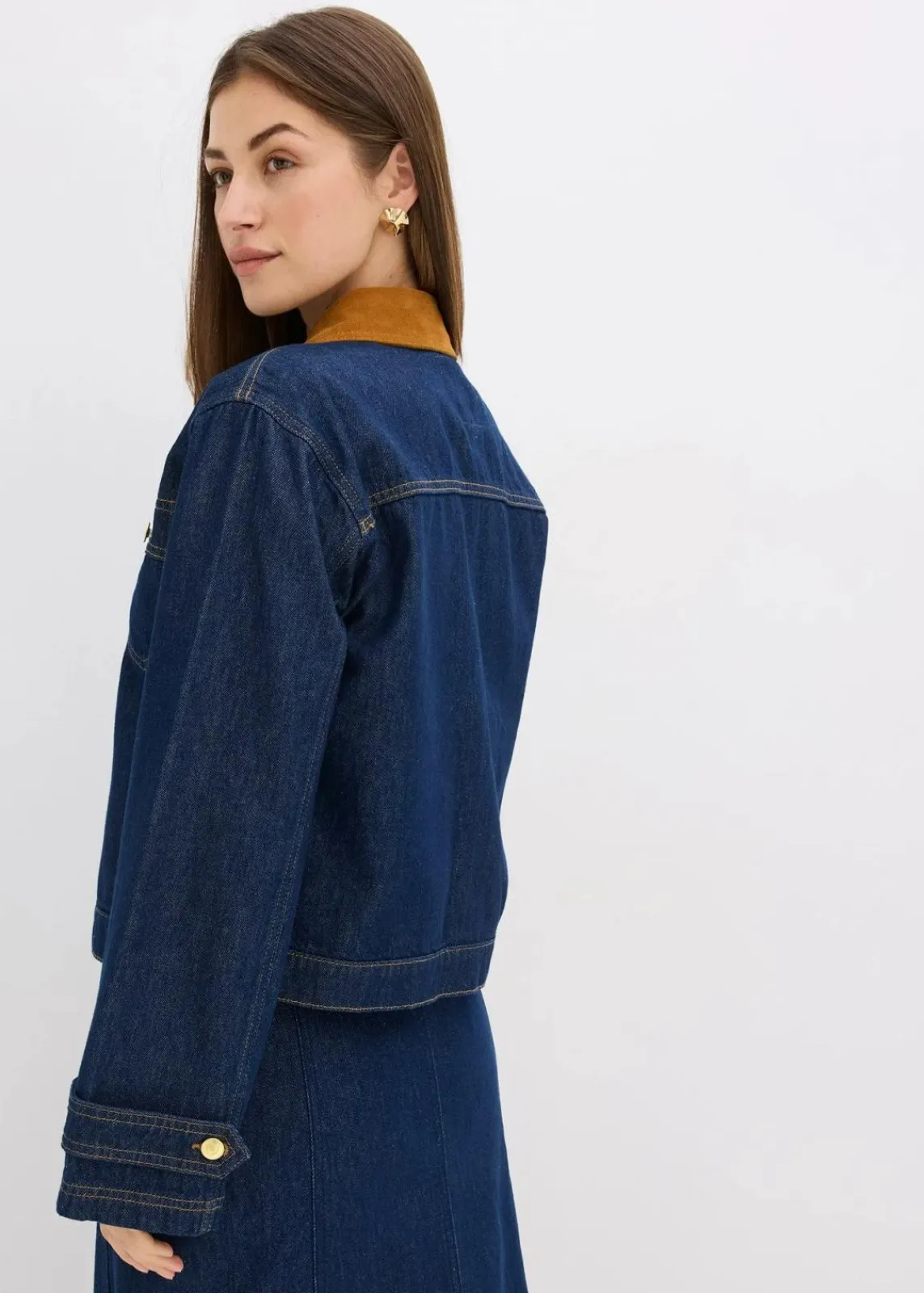 bonprix Bekleidung·Hosen|Jacken & Mäntel^Jeansjacke mit Cordkragen tiefblau denim ungewaschen