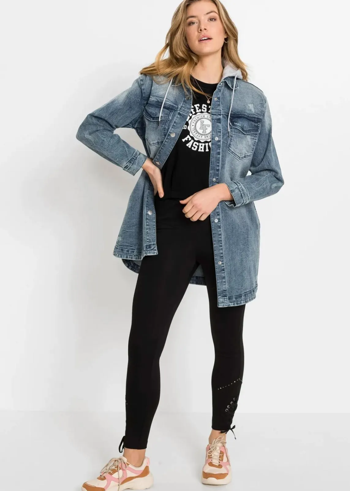bonprix Jacken & Mäntel^Jeansjacke mit Kapuze blau denim