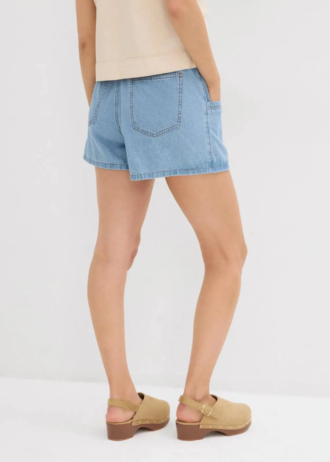 bonprix Bekleidung·Outdoorbekleidung|Bekleidung·Shirts & Tops^Jeans-Shorts High Waist, Bequembund eisblau denim used