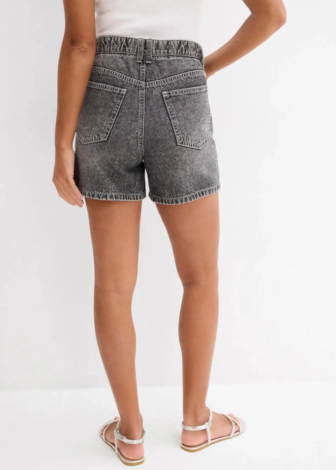 bonprix Jeans|Shorts^Jeans-Shorts High Waist, Low Stretch schwarz denim used