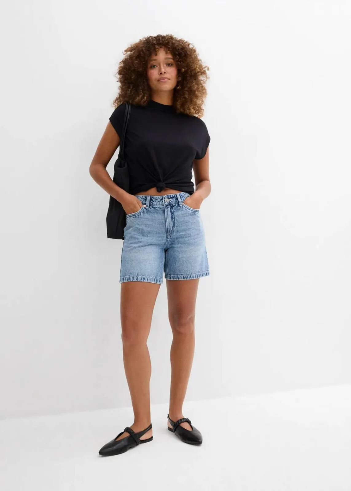 bonprix Jeans|Shorts^Jeans-Shorts Mid Waist blau denim used