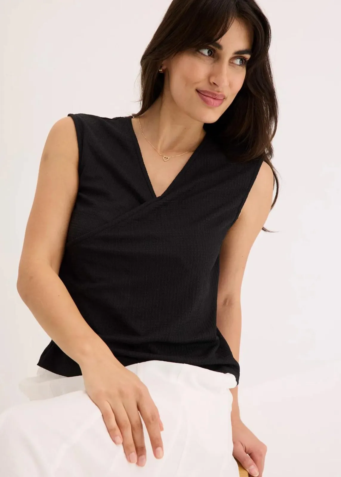 bonprix Shirts & Tops^Jerseycrepe-Shirt in Wickeloptik schwarz