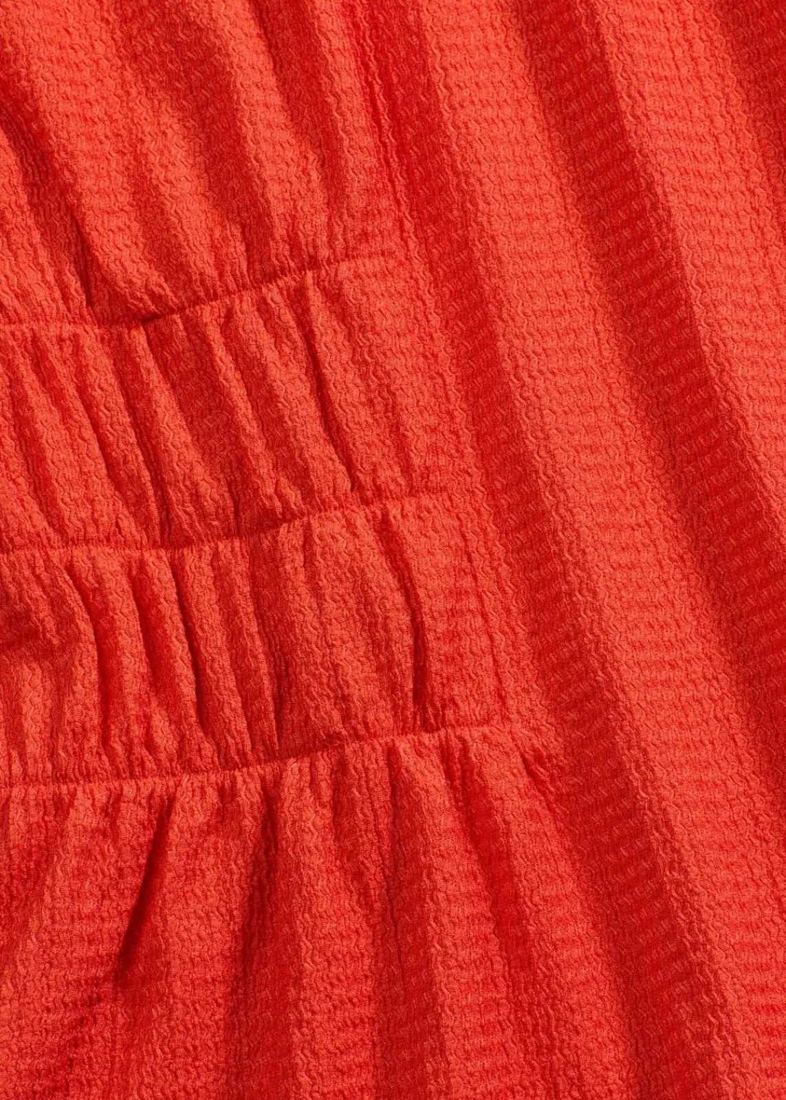 bonprix Shirts & Tops^Jerseycrepe-Shirt mit Smock erdbeere