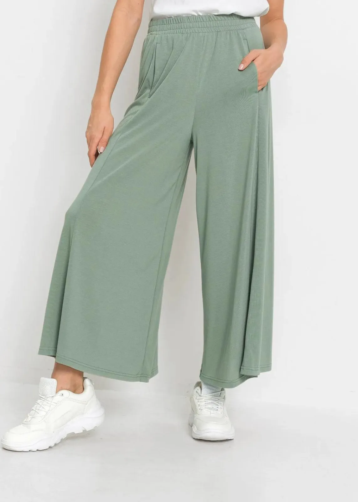 bonprix Hosen|Bekleidung·Kleider^Jersey-Culotte mit weitem Bein rauchgrün
