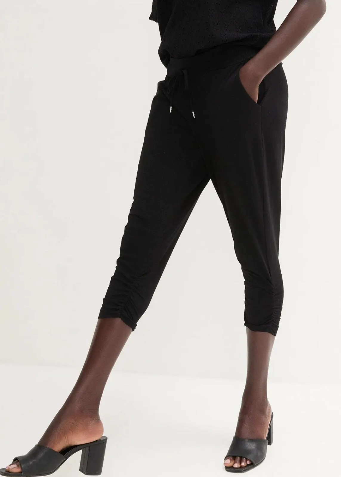 bonprix Bekleidung·Kleider|Hosen^Jersey-Hose aus Baumwoll-Mix schwarz