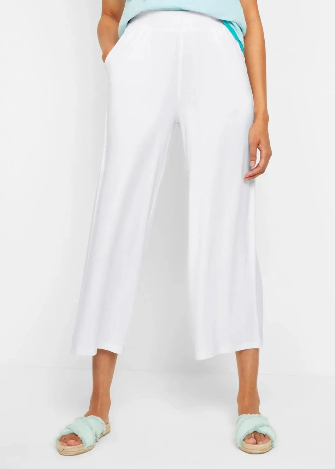bonprix Bekleidung·Kleider|Nachhaltigere Materialien^Jersey-Hose aus fließendem Viskose-Mix, 7-8-Länge weiß