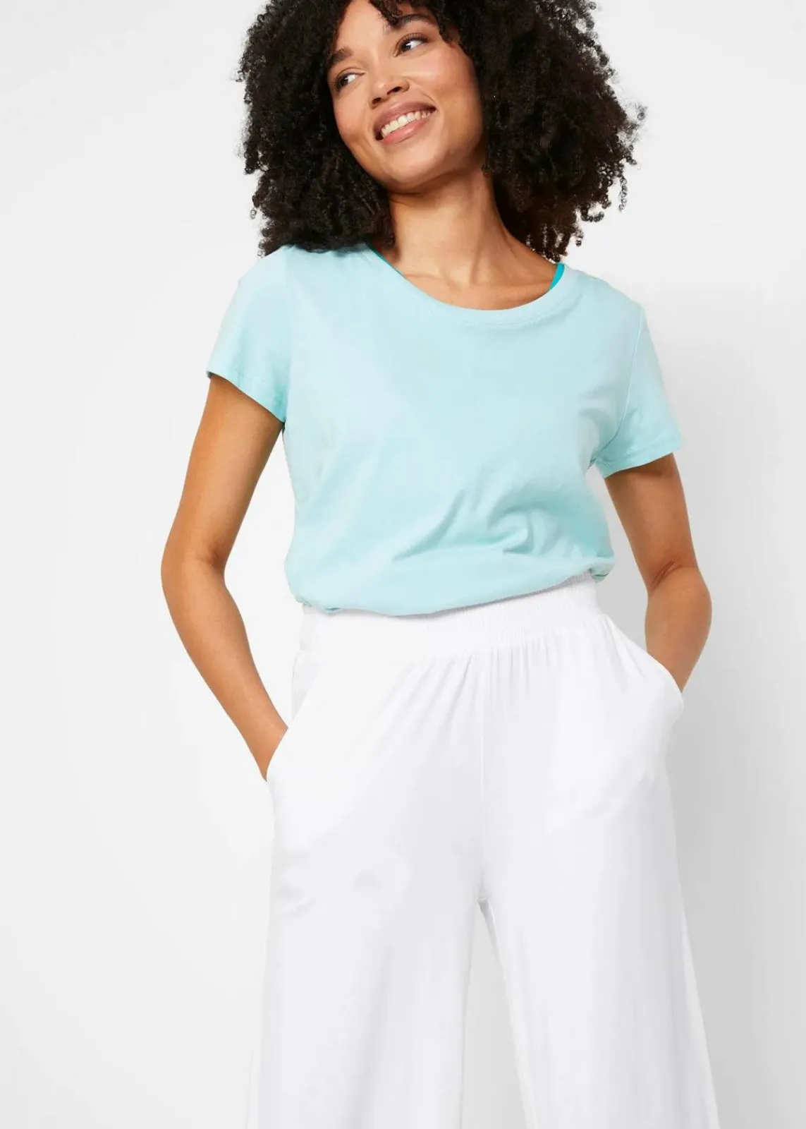 bonprix Bekleidung·Kleider|Nachhaltigere Materialien^Jersey-Hose aus fließendem Viskose-Mix, 7-8-Länge weiß