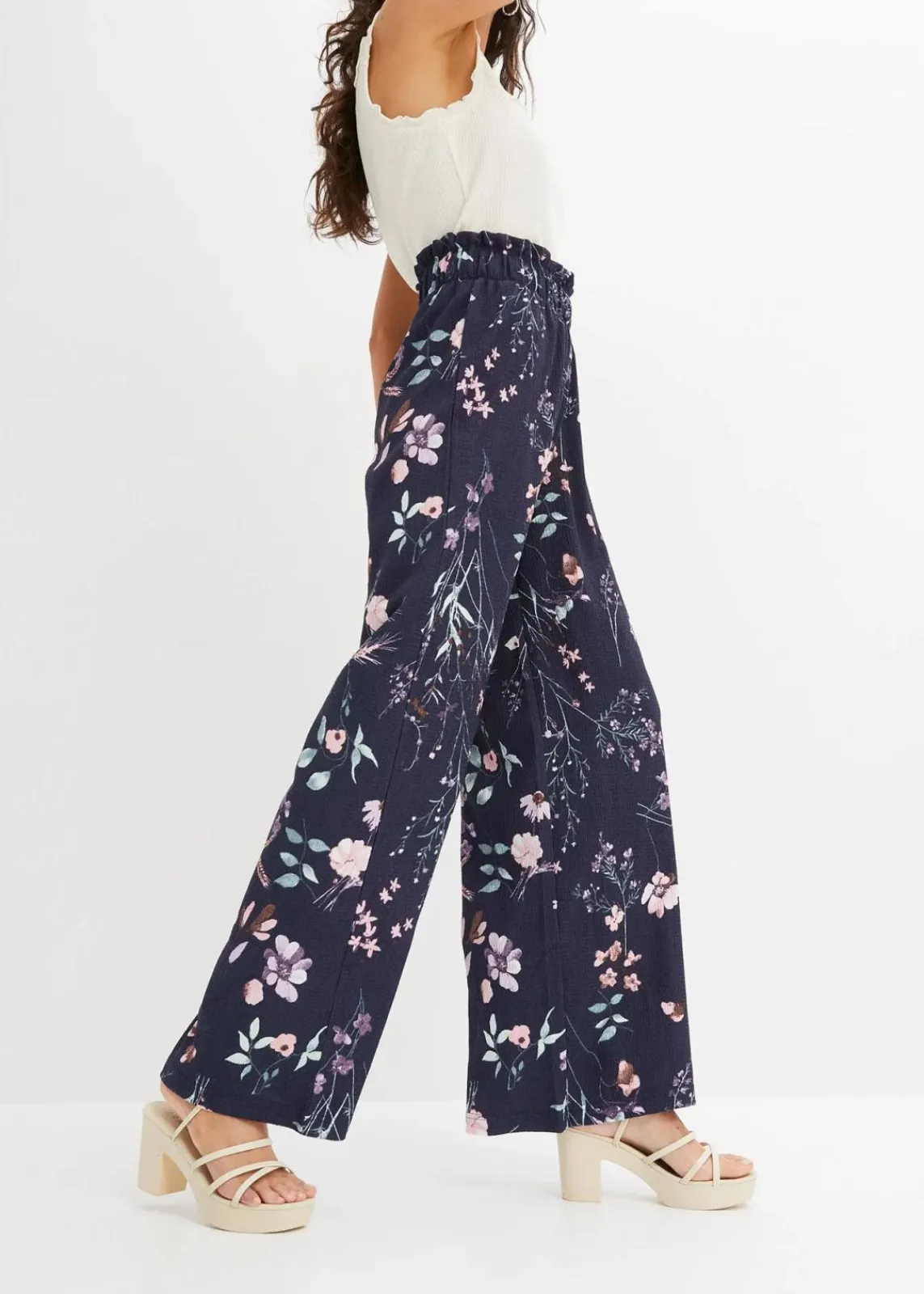 bonprix Hosen|Bekleidung·Kleider^Jersey-Hose aus luftigem Crêpe dunkelblau geblümt