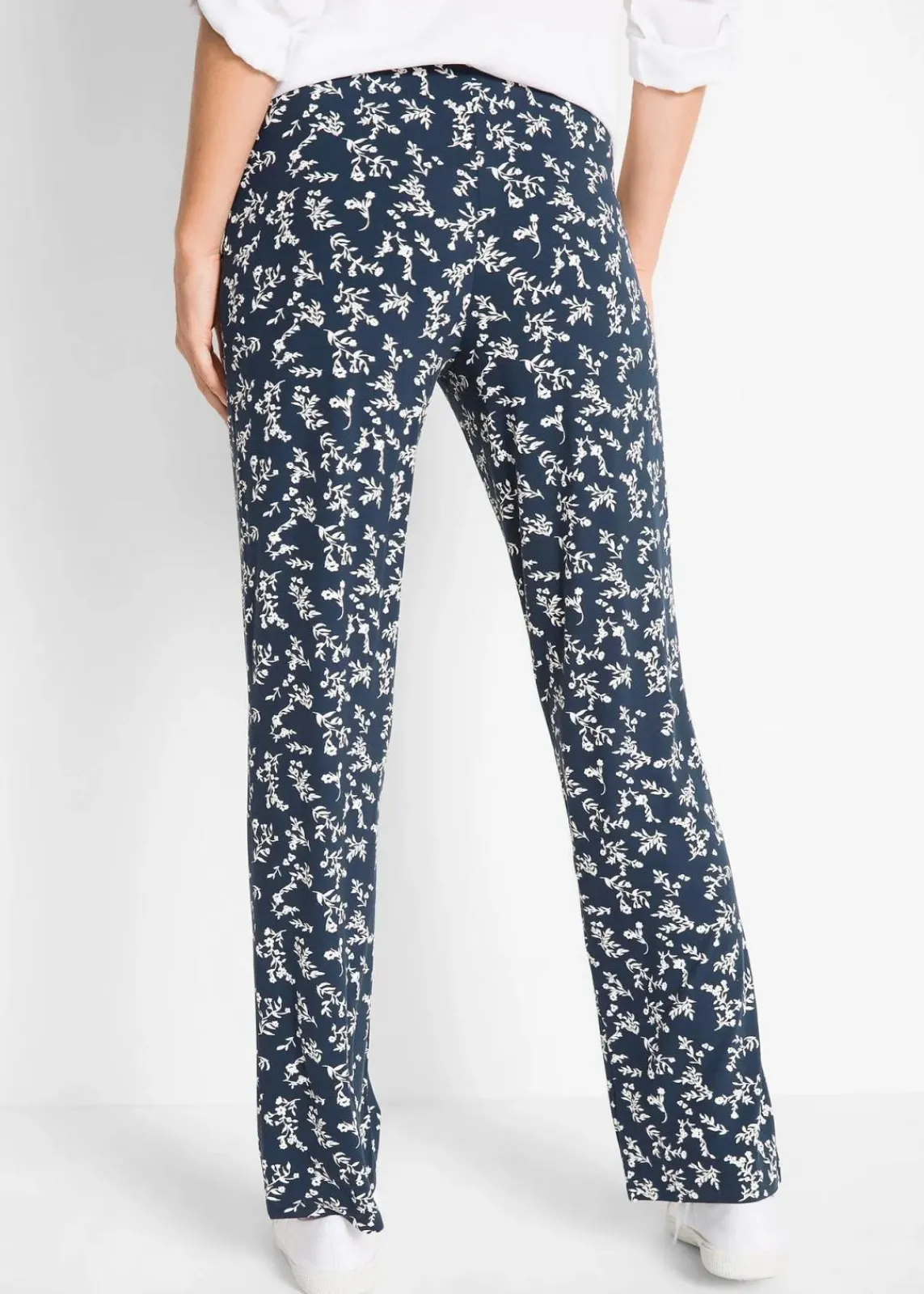 bonprix Bekleidung·Kleider|Hosen^Jersey-Hose aus Viskose-Mix dunkelblau geblümt