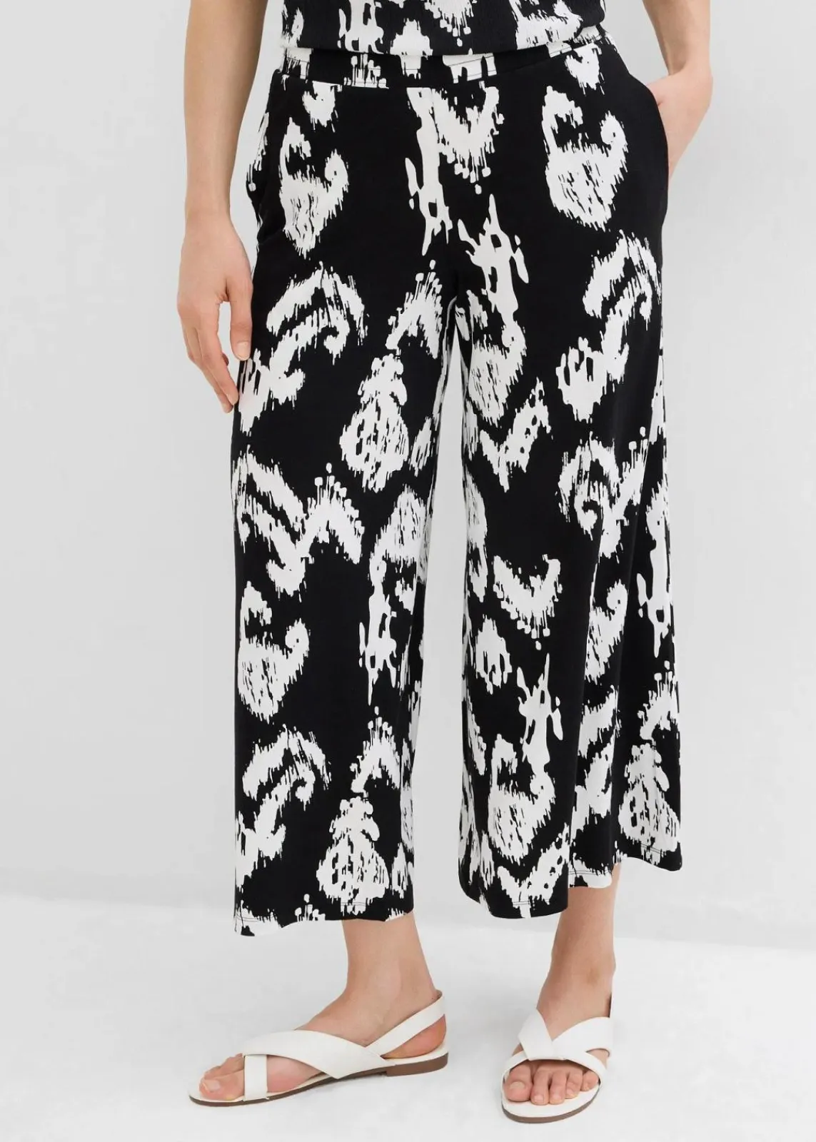 bonprix Hosen|Zweiteiler & Sets^Jersey-Hose aus Viskose-Mix schwarz/wollweiß bedruckt