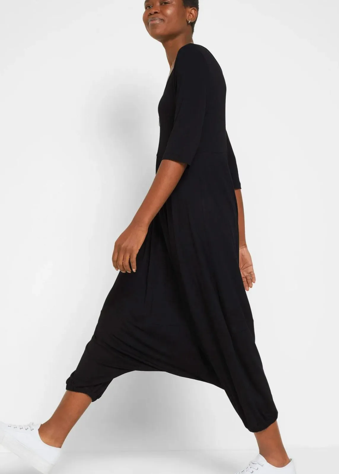 bonprix Bekleidung·Homewear|Jumpsuits^Jersey-Jumpsuit aus fließendem Viskose-Mix schwarz