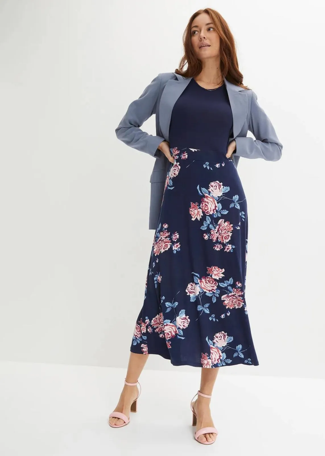 bonprix Kleider|Kurzgrößen^Jerseykleid blau geblümt