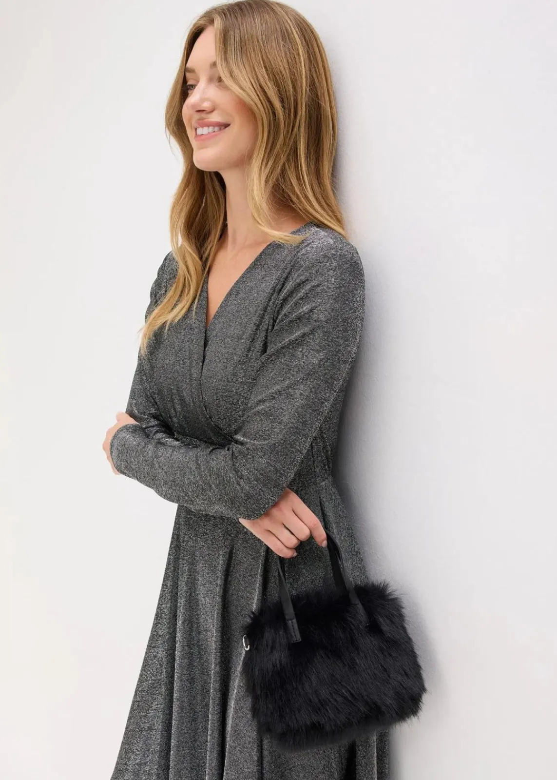 bonprix Kleider|Bekleidung·Pullover & Strickjacken^Jerseykleid silber