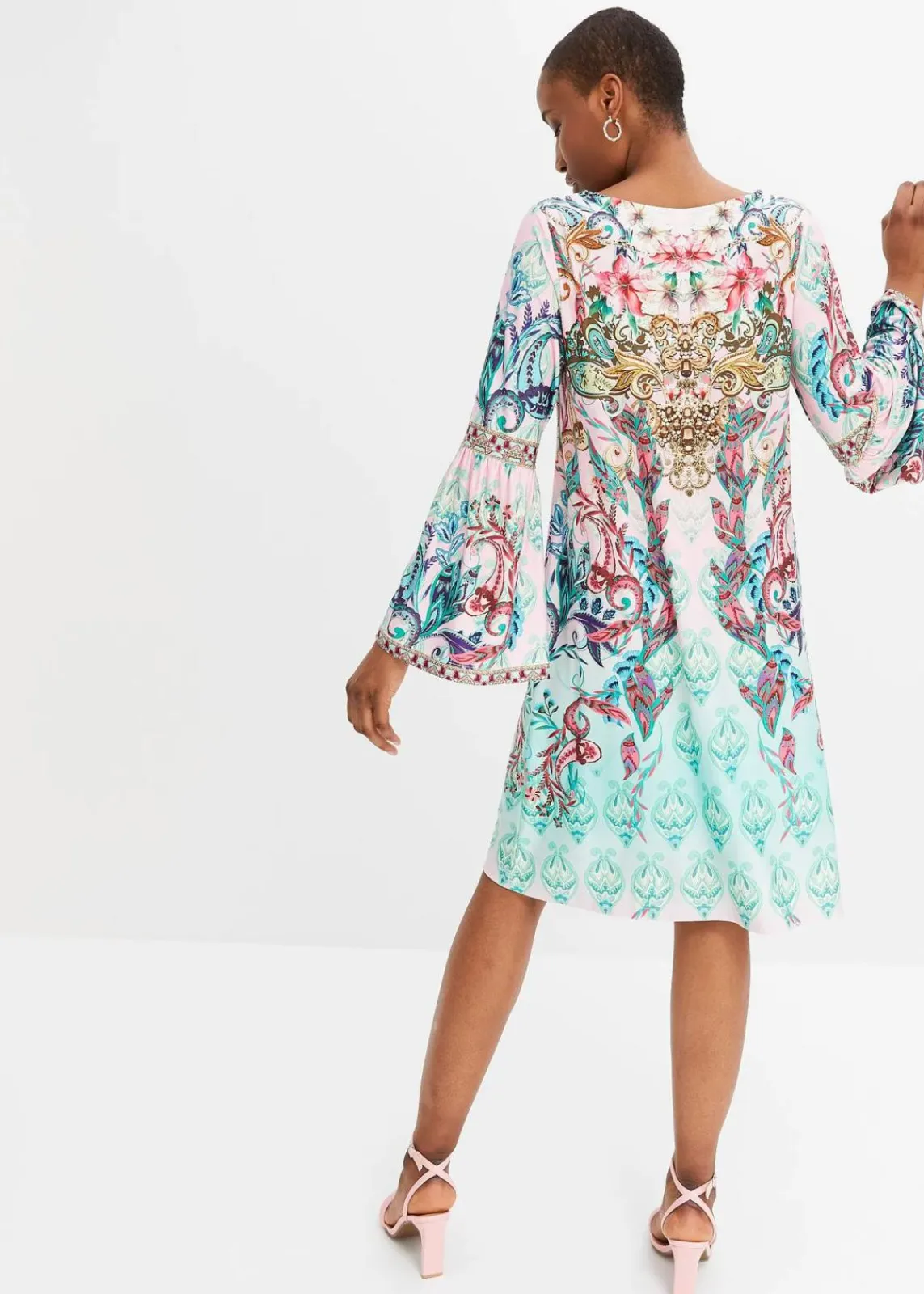 bonprix Kleider^Jerseykleid türkis/hellrosa bedruckt