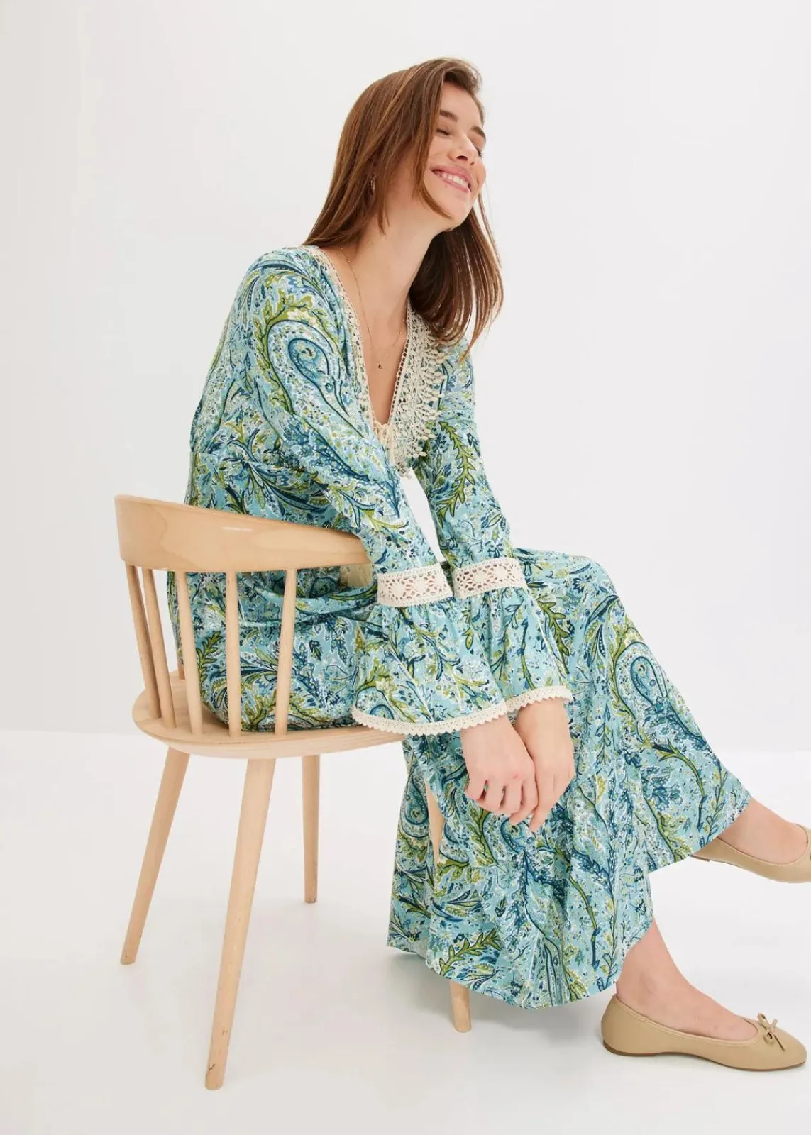 bonprix Bekleidung·Pullover & Strickjacken|Kleider^Jerseykleid mint/grün paisley