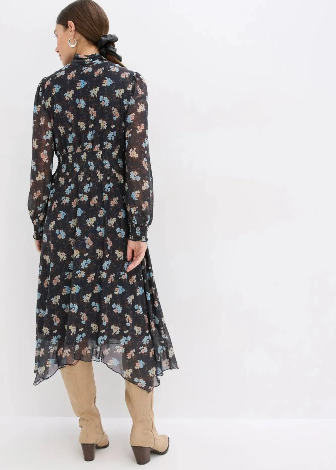 bonprix Bekleidung·Pullover & Strickjacken|Kleider^Jerseykleid nachtblau geblümt