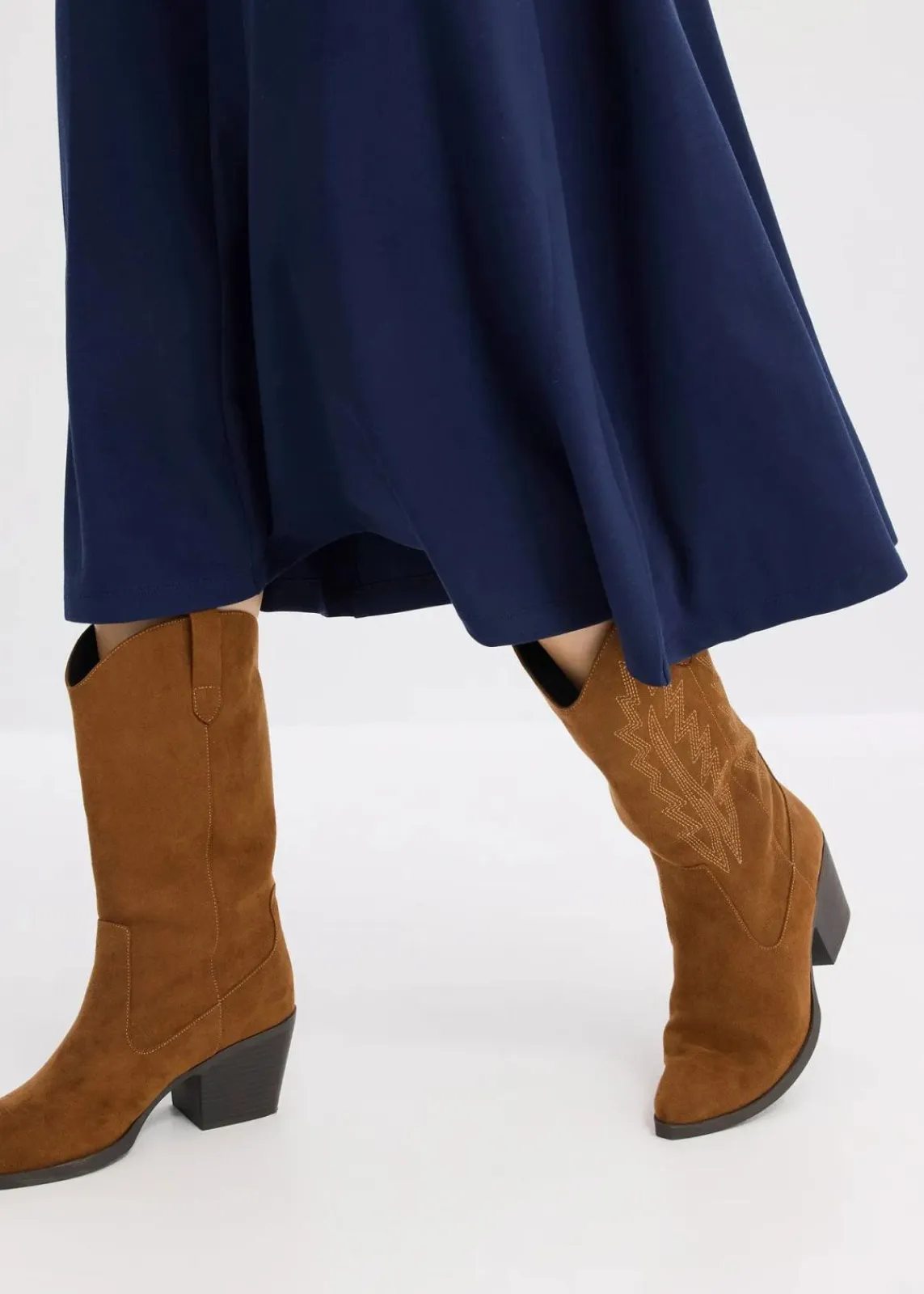 bonprix Kleider^Jerseykleid aus bequemen Punto di Roma dunkelblau