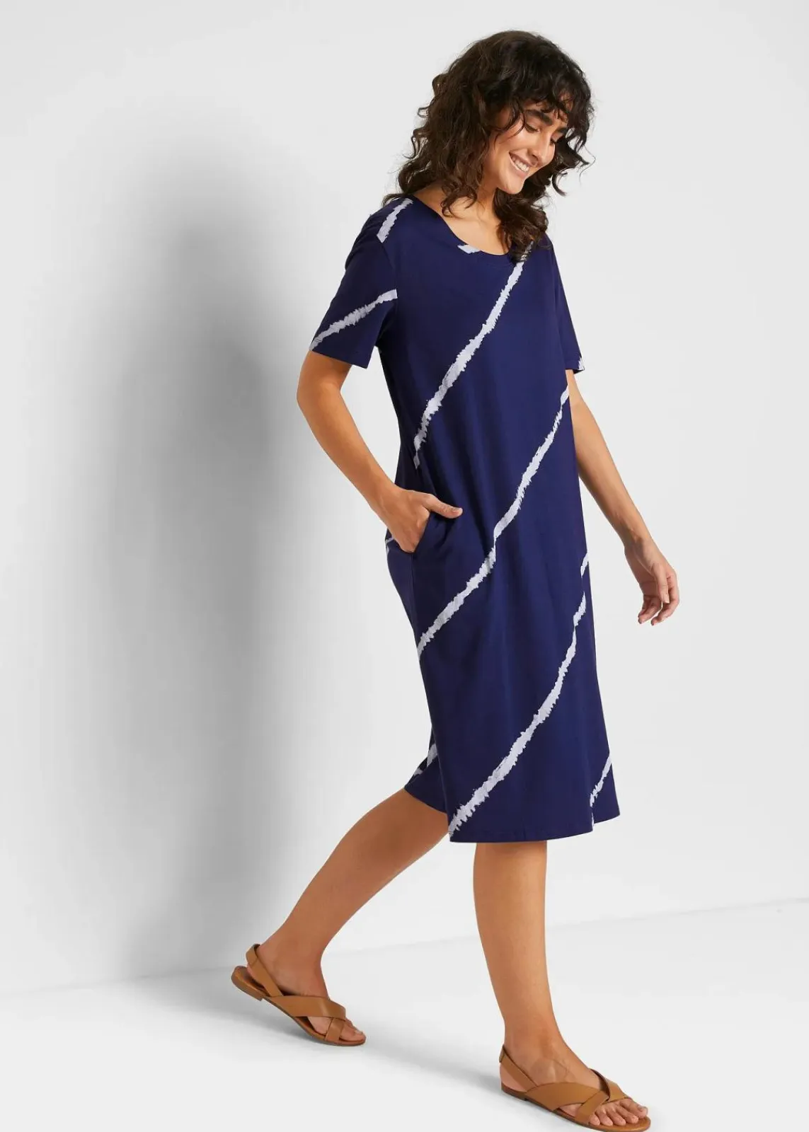 bonprix Bekleidung·Pullover & Strickjacken|Kleider^Jerseykleid aus Bio-Baumwolle mitternachtsblau/weiß bedruckt