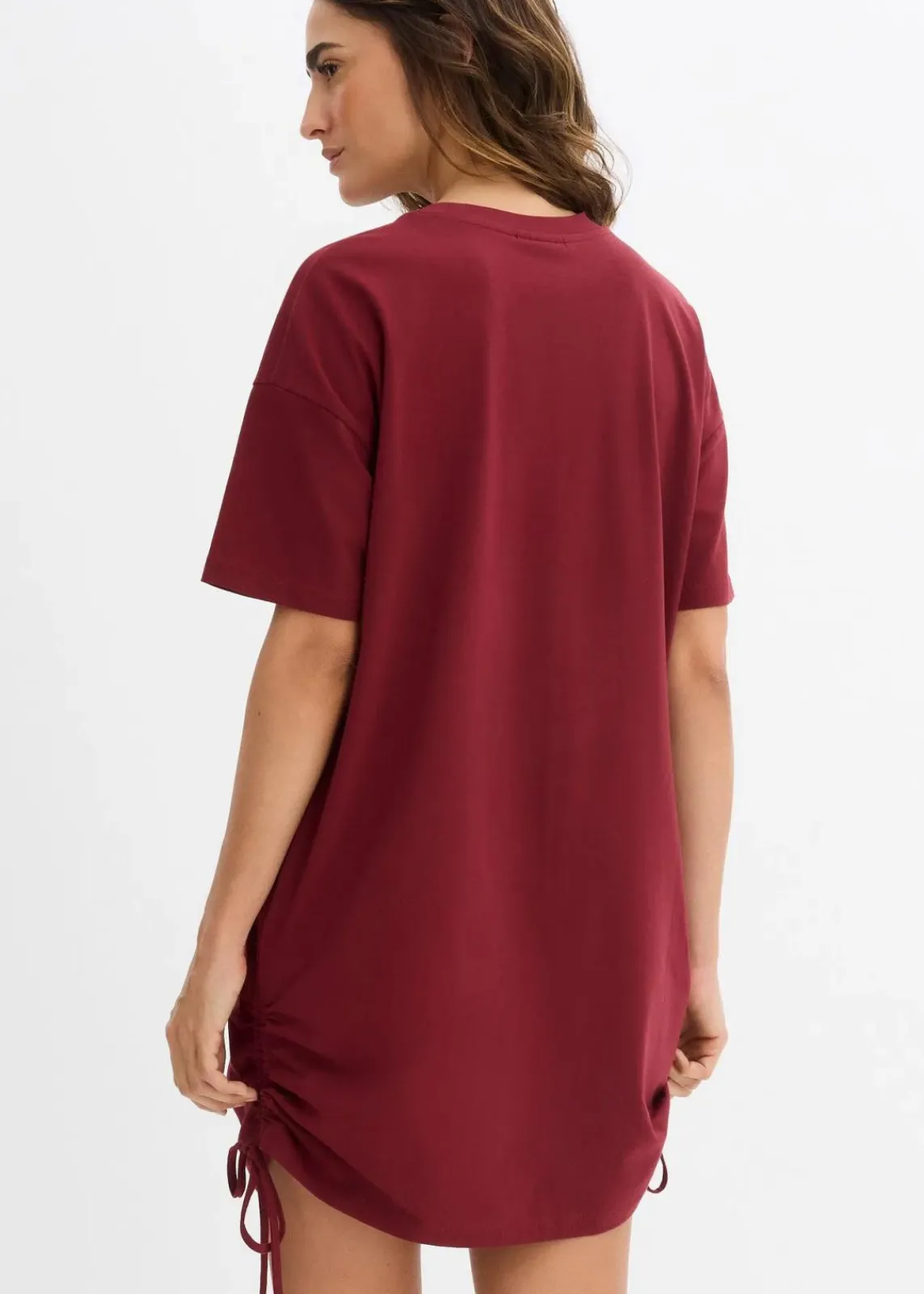 bonprix Bekleidung·Pullover & Strickjacken|Nachhaltigere Materialien^Jerseykleid aus elastischem Baumwoll-Mix rubinrot