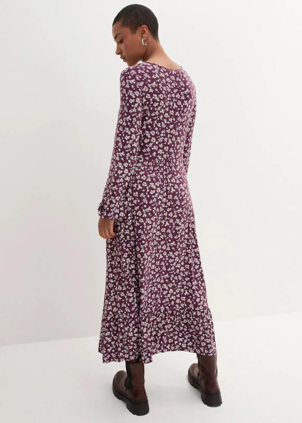 bonprix Bekleidung·Pullover & Strickjacken|Kleider^Jerseykleid aus fließendem Viskose-Mix aubergine geblümt