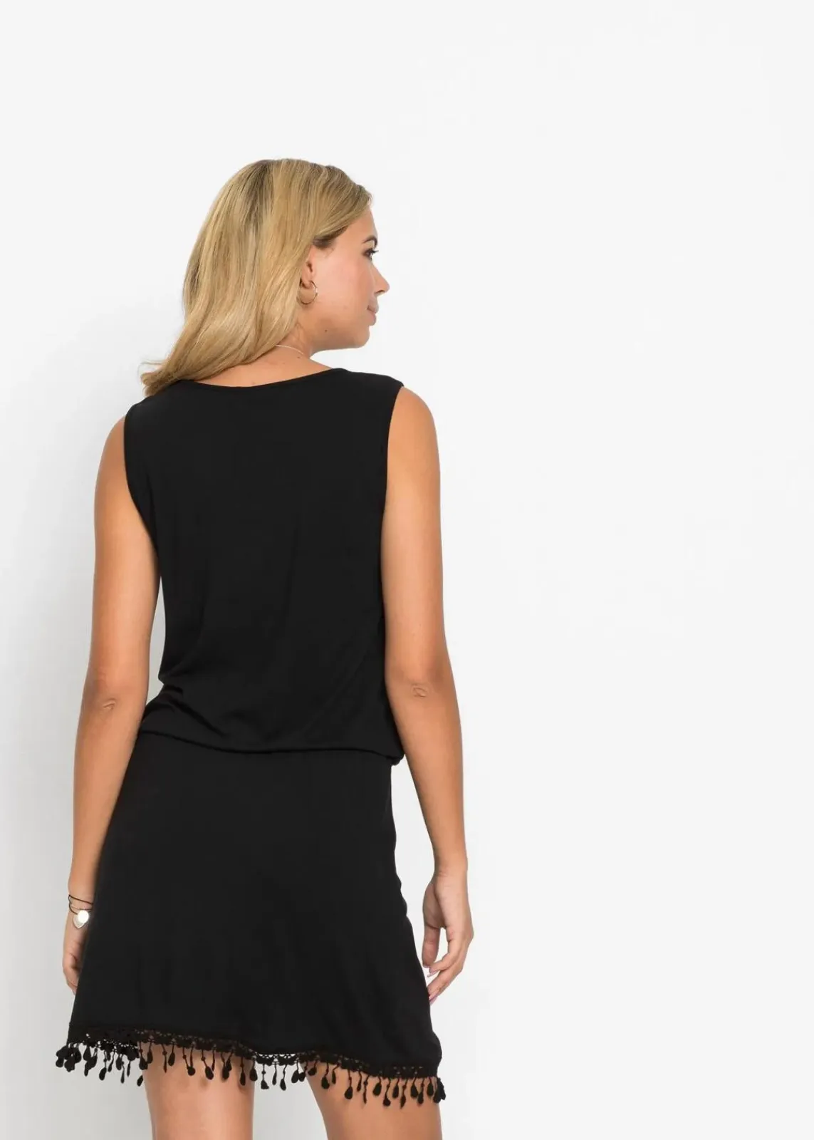 bonprix Kleider^Jerseykleid aus fließender Viskose schwarz