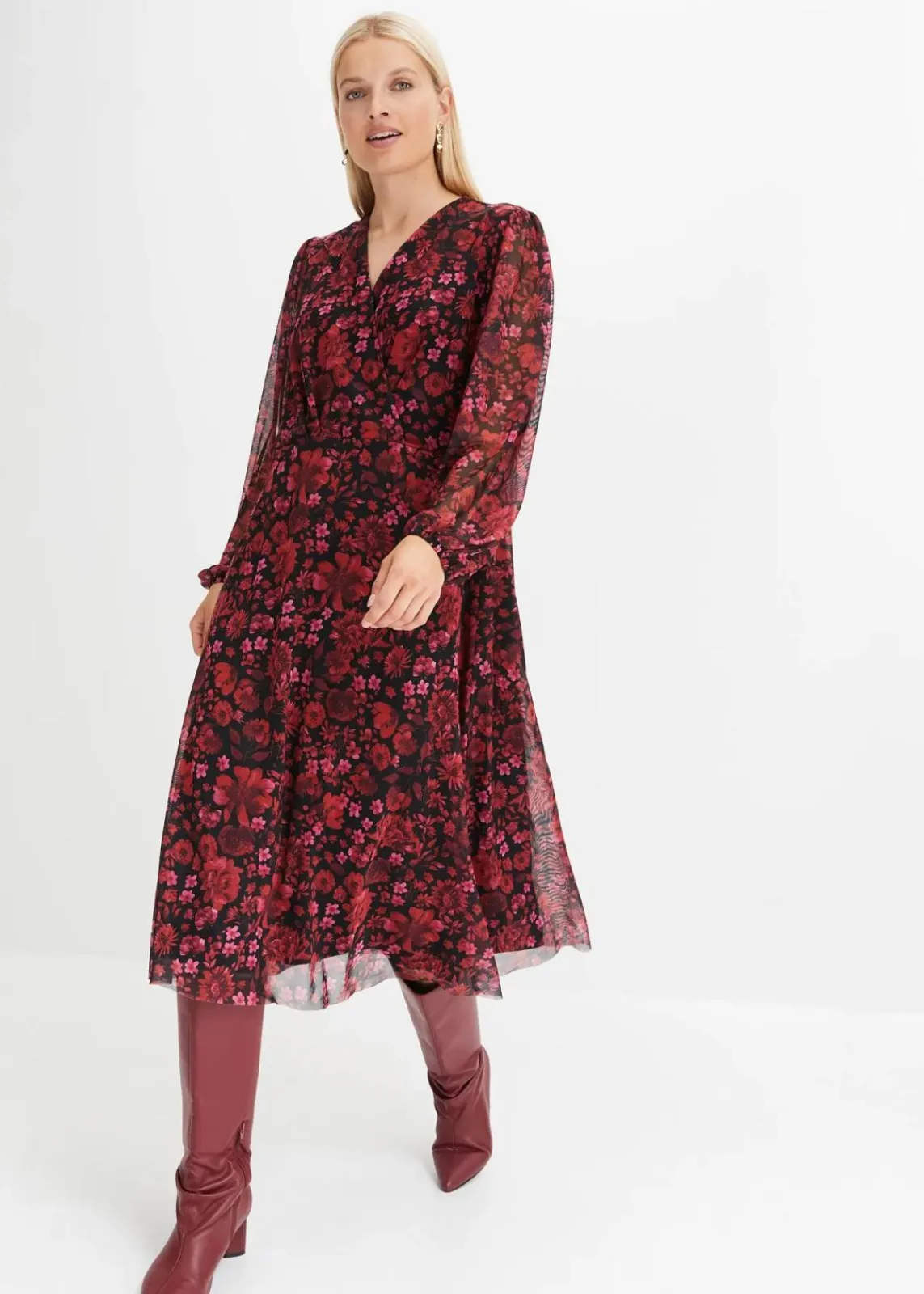 bonprix Nachhaltigere Materialien|Kleider^Jersey-Kleid aus Mesh dunkelrot geblümt