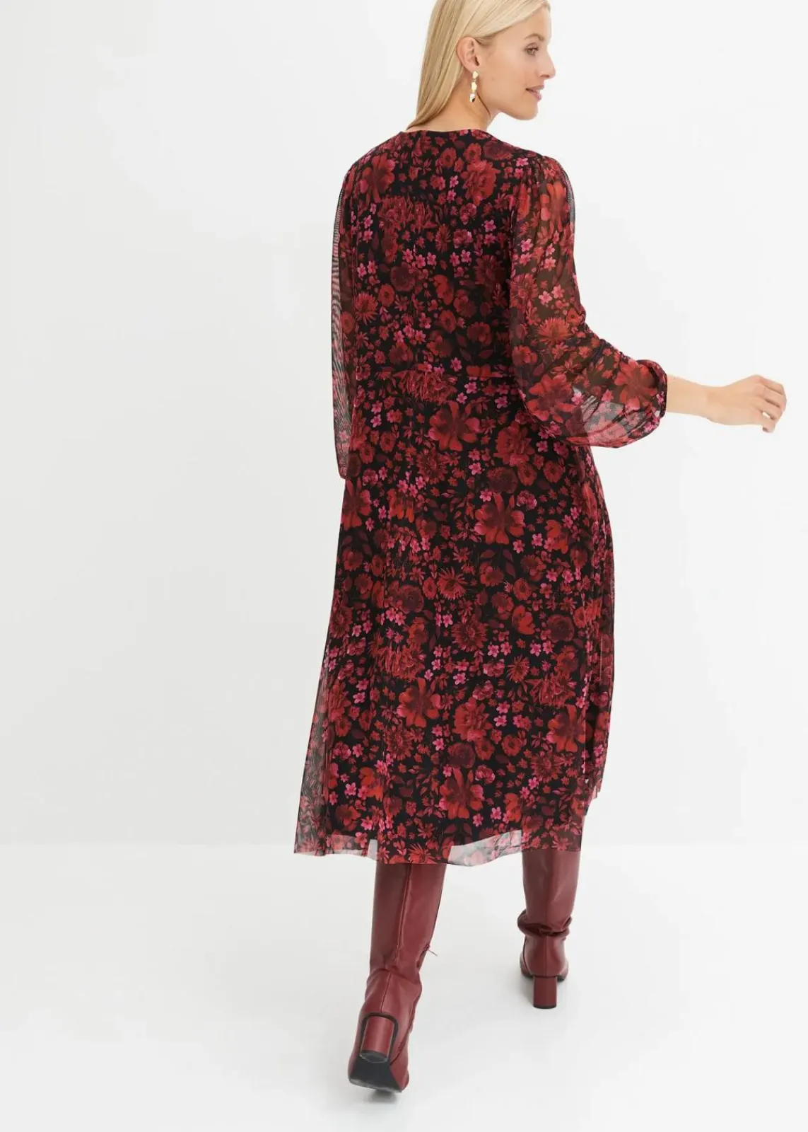 bonprix Nachhaltigere Materialien|Kleider^Jersey-Kleid aus Mesh dunkelrot geblümt