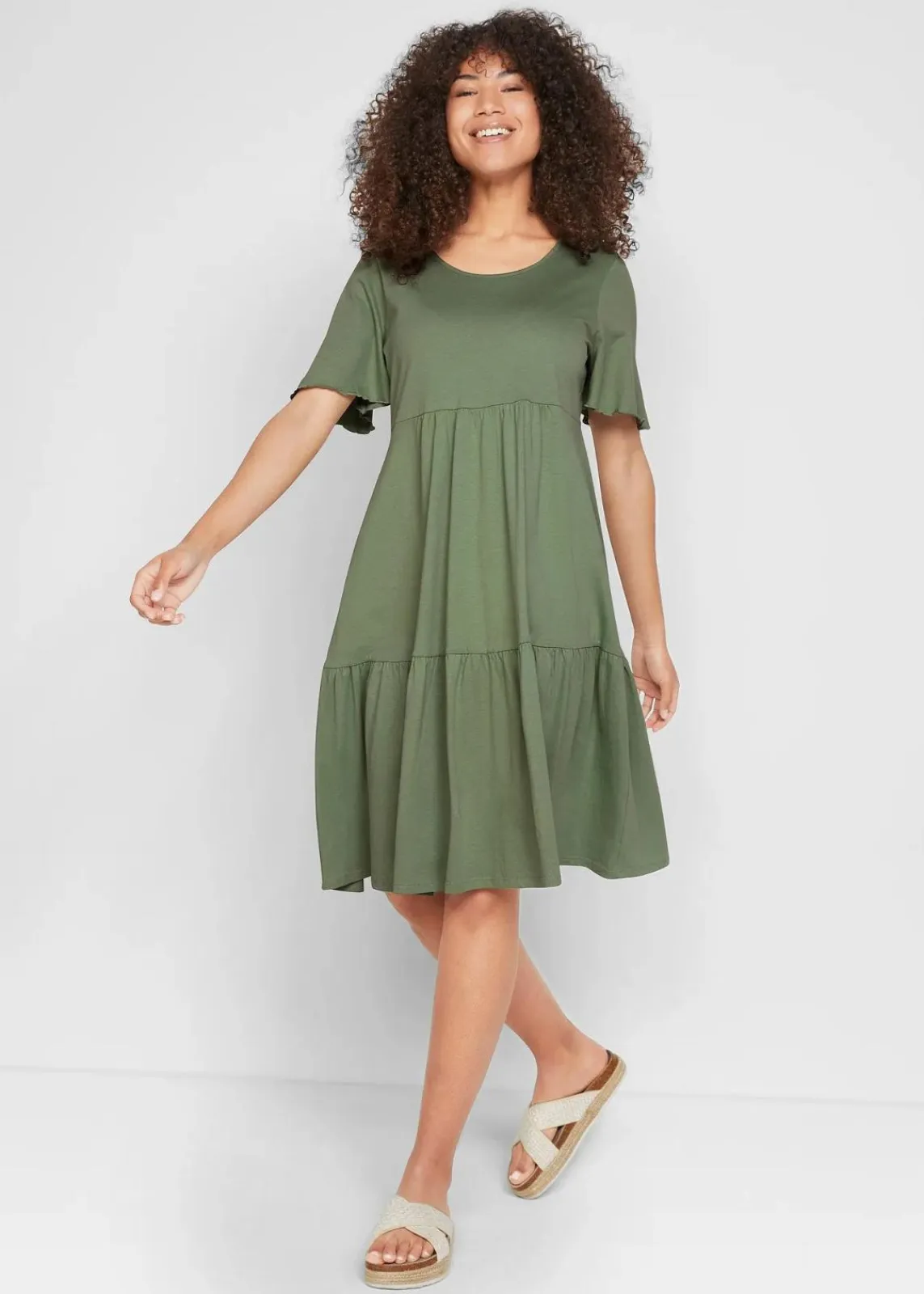bonprix Nachhaltigere Materialien|Kleider^Jerseykleid aus reiner Baumwolle piniengrün