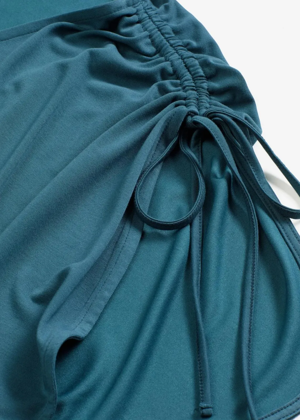 bonprix Kleider|Bekleidung·Pullover & Strickjacken^Jerseykleid aus softem Modal-Mix pfeffergrün