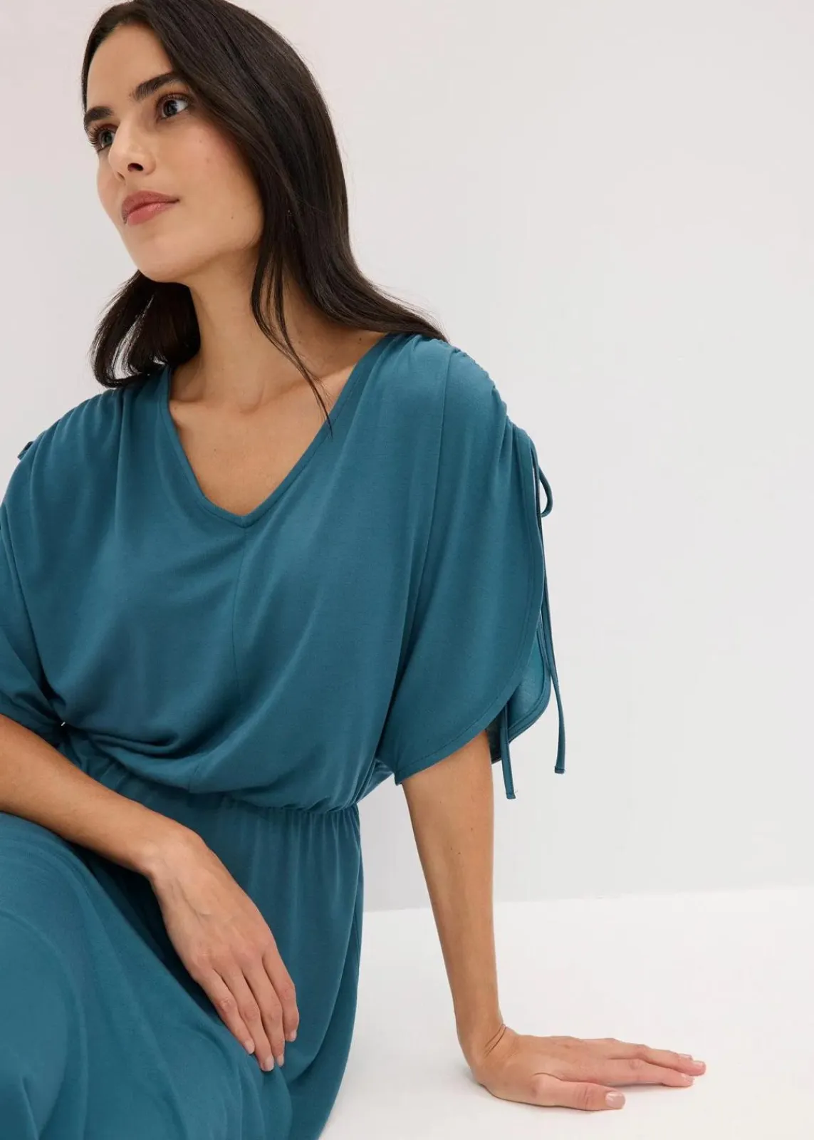 bonprix Kleider|Bekleidung·Pullover & Strickjacken^Jerseykleid aus softem Modal-Mix pfeffergrün
