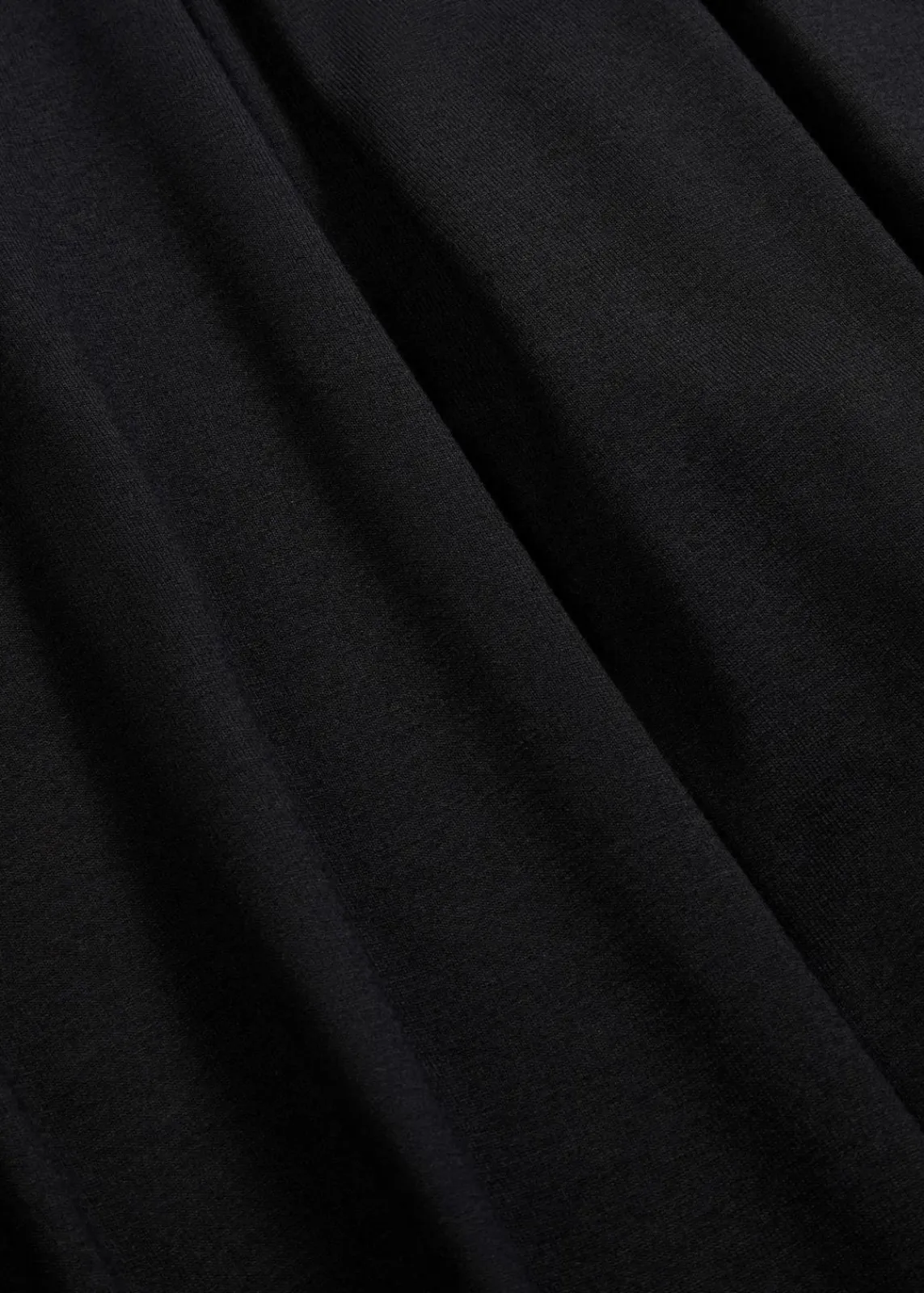 bonprix Bekleidung·Pullover & Strickjacken|Nachhaltigere Materialien^Jerseykleid aus Viskose-Mix schwarz