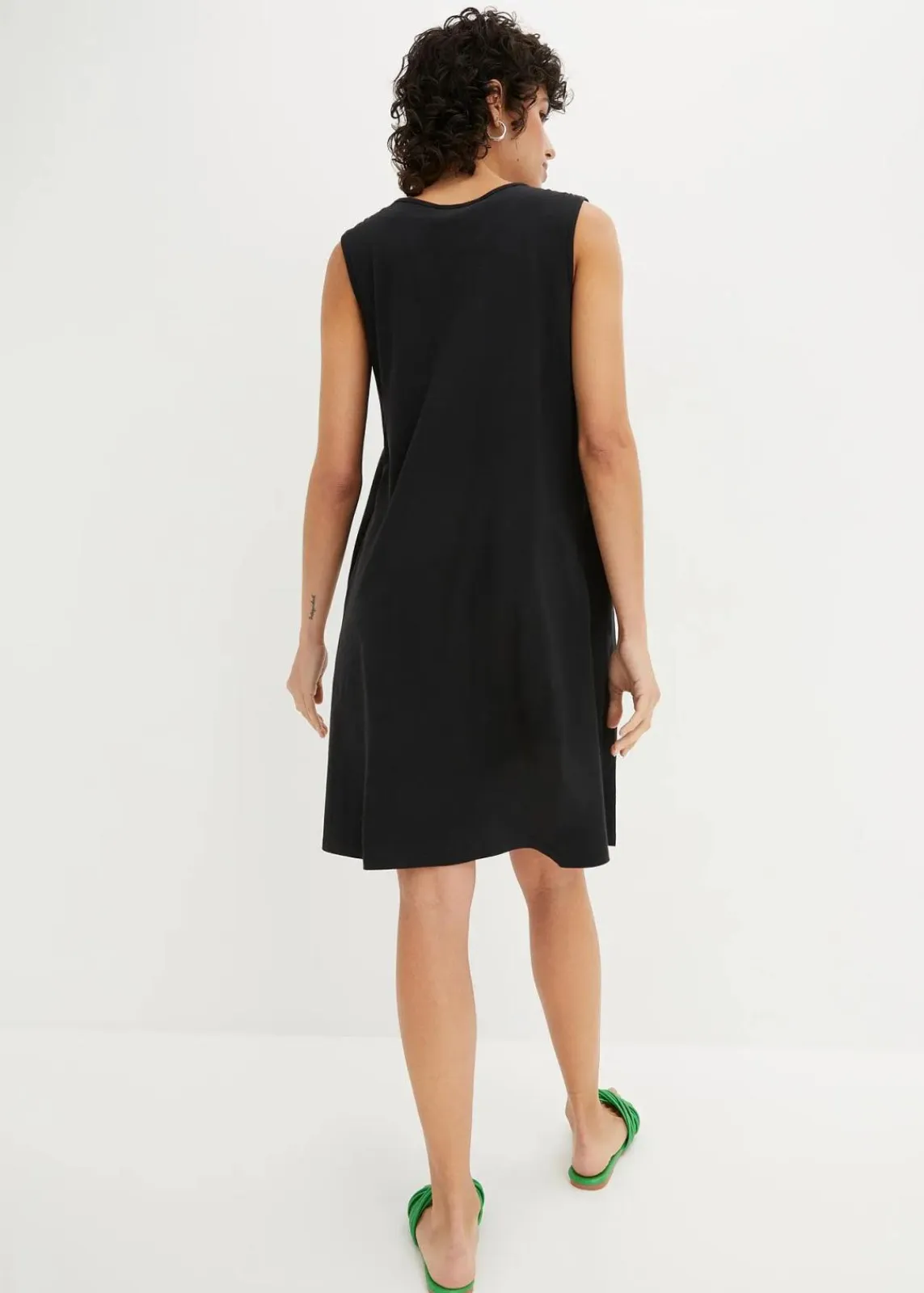 bonprix Bekleidung·Röcke|Bekleidung·Pullover & Strickjacken^Jerseykleid mit reiner Bio-Baumwolle schwarz