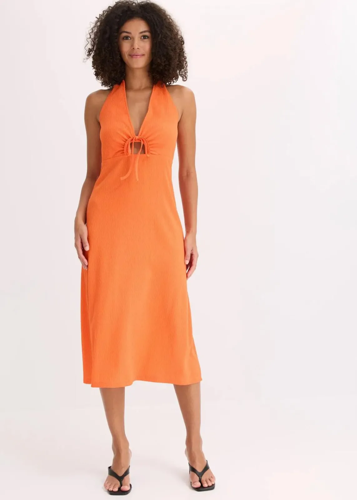 bonprix Kleider|Bekleidung·Pullover & Strickjacken^Jerseykleid mit Cutouts mango