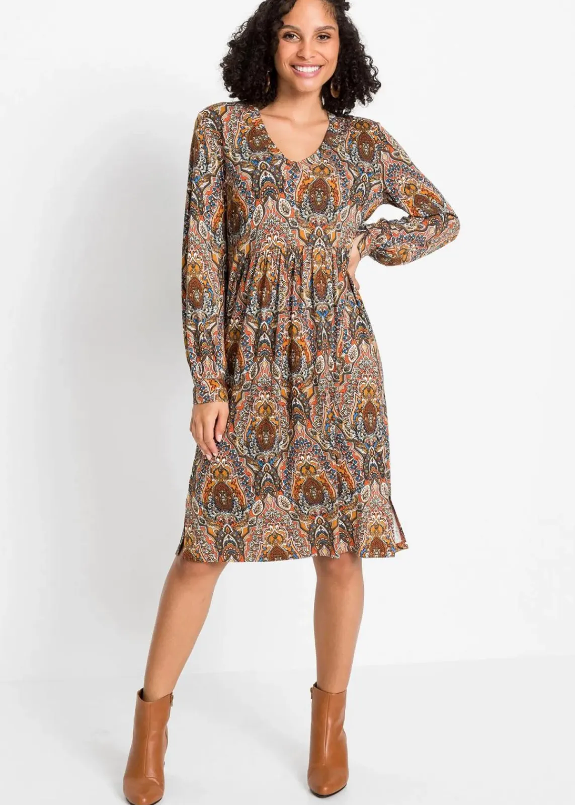 bonprix Bekleidung·Pullover & Strickjacken|Kleider^Jerseykleid mit Paisley rot/bunt Paisley